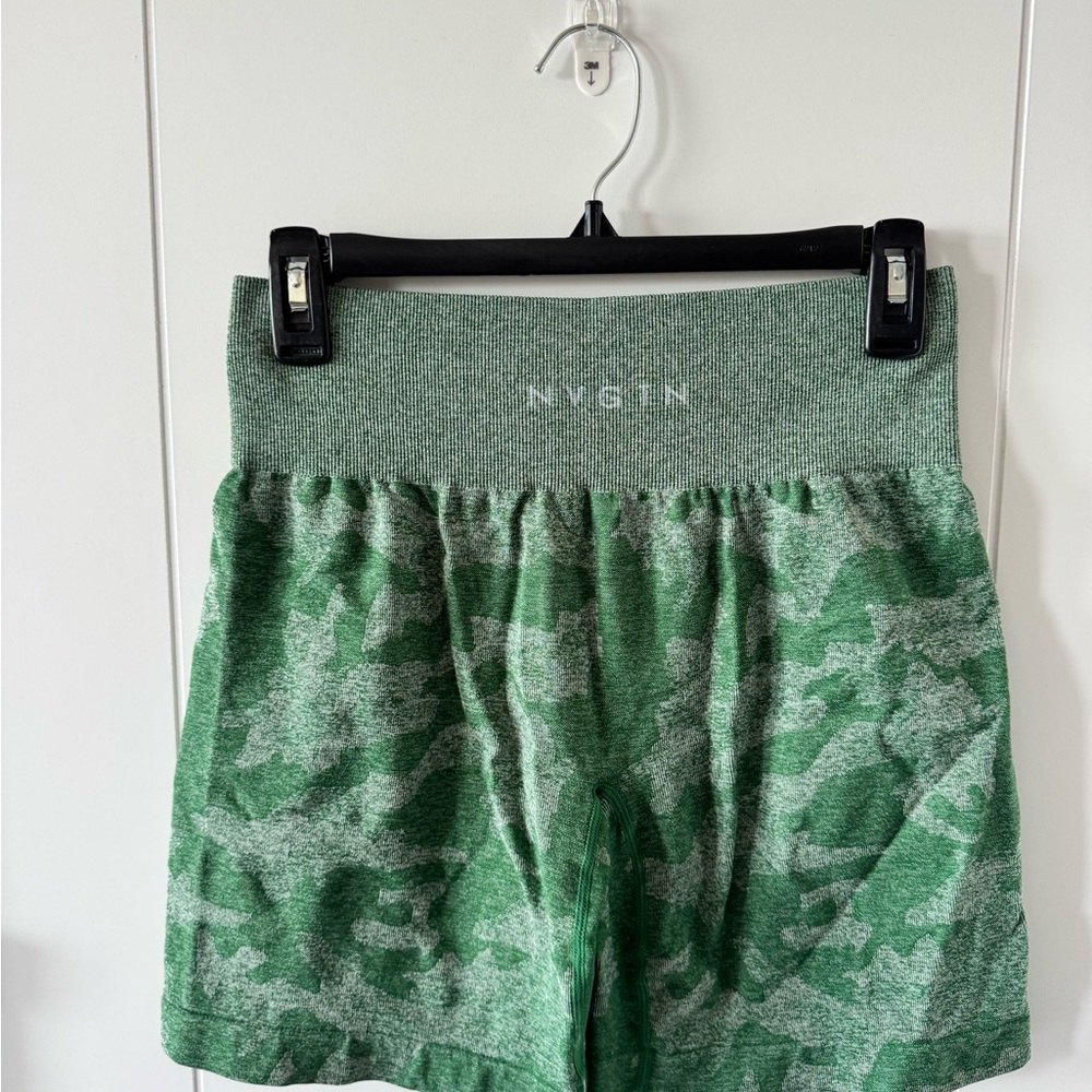 NVGTN Green Athletic Shorts with Stretchy Fabric